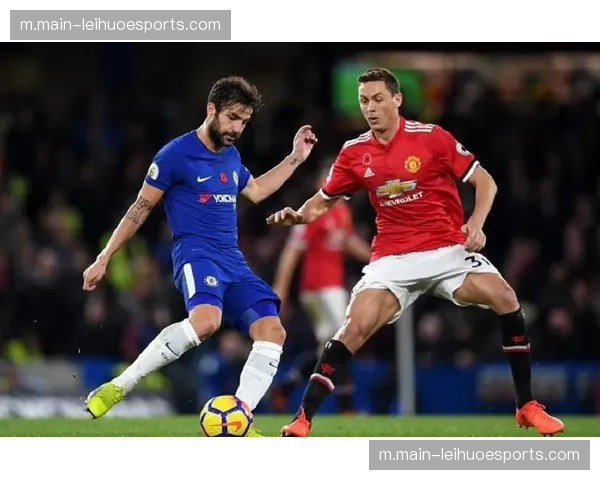 柔佛新山主场战术解析：魔鬼氛围下如何利用高位逼抢限制广岛传控